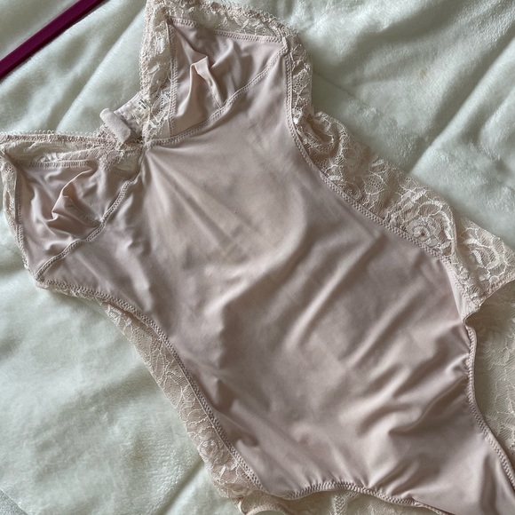 Aritzia Wilfred Meridon bodysuit - Picture 8 of 8